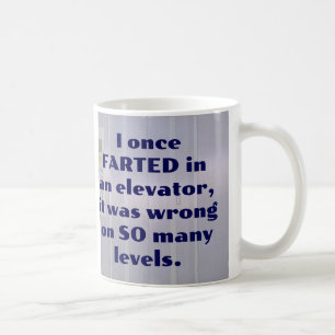 Farb in einem Aufzug, FURZ JOKE, VATER JOKE Kaffeetasse
