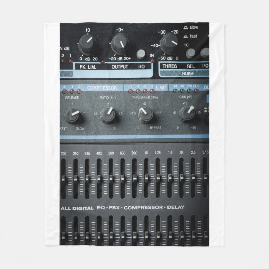 Farbbild vieler Tasten in einer Tonaufnahme Fleecedecke (Vorderseite)