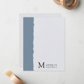 Farbblock-Monogramm des dunkelblauen, aufgelösten  Mitteilungskarte (Vorderseite/Rückseite Beispiel)