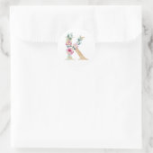 Farbbrief K mit Rose Runder Aufkleber (Tasche)