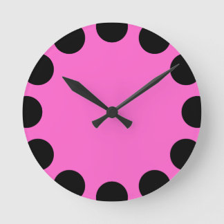Farbe Halbmond - Schwarz und Rosa Runde Wanduhr