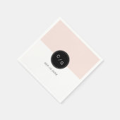 Farbeditierbare minimalistische moderne Hochzeitmo Serviette (Ecke)