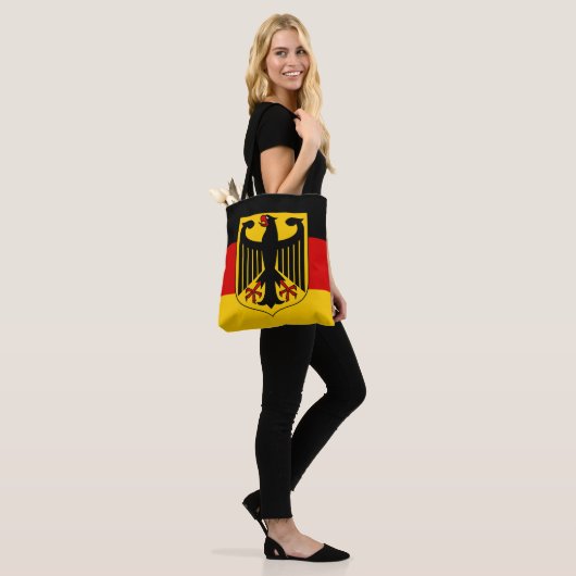 Farben anzeigen - Deutschland Tasche (Am Model)