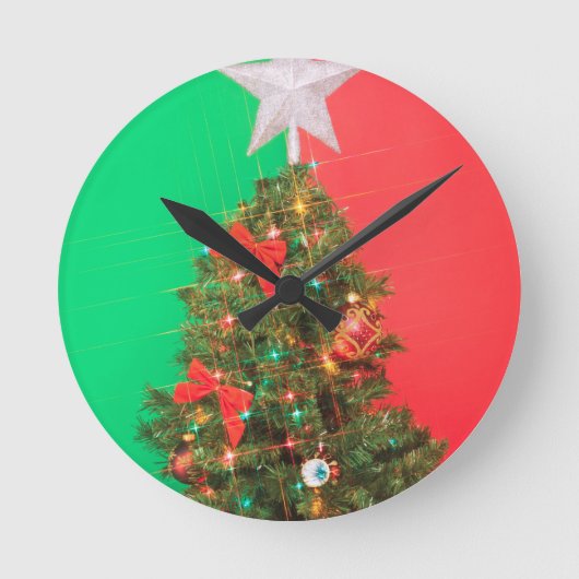 Farbenblock-Weihnachtsbaum Runde Wanduhr (Vorderseite)