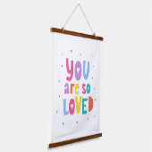 Farbenfroh, dass du so geliebt bist wandteppich mit holzrahmen (Gewinkelt)