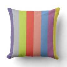 Farbenfroh gestreiftes Quadratzentuch