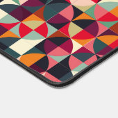 Farbenfroh lebendig Retro-Inspirierte geometrische Schreibtischunterlage (Ecke)