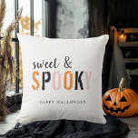 Farbenfroh süß und lecker | Frohe Halloween Kissen<br><div class="desc">Farbenfroh süß und lecker | Frohe Halloween</div>
