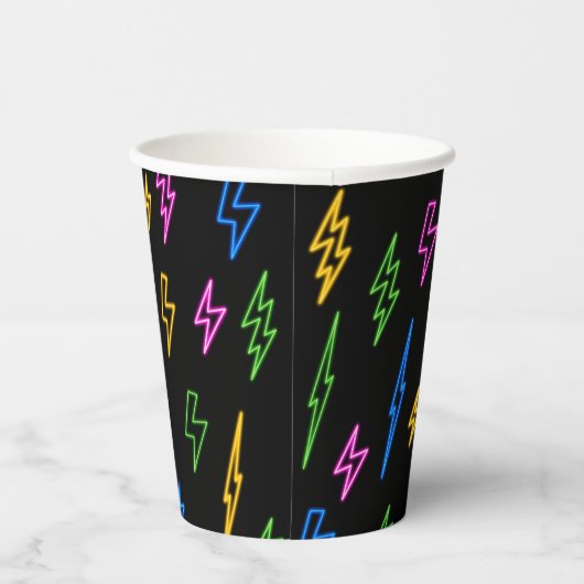 Farbenfrohe 80er Jahre Retro Neon Blitze Muster Pappbecher (Rechts)