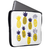 Farbenfrohe abstrakte Ananas im Geruch Laptopschutzhülle (Vorne Rechts)