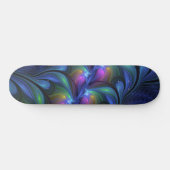Farbenfrohe Abstrakte blaurosa grünes Fraktal Skateboard (Horizontal)
