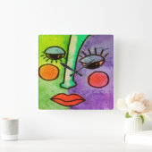 Farbenfrohe Abstrakte Gesichtspainte rund um die U Quadratische Wanduhr (Zuhause)