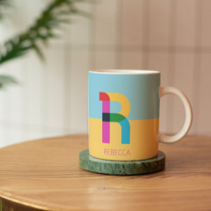 Farbenfrohe Abstrakte moderne Alphabet Letter R mi Kaffeetasse