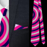 Farbenfrohe Abstrakte Streifenmuster Krawatte<br><div class="desc">Farbenfrohe Abstrakte Streifen Pattern Nacken Krawatte.</div>