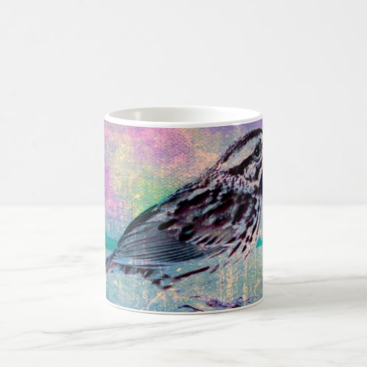 Farbenfrohe Abstrakte Vogelkunst: Lebhafter Songbi Kaffeetasse (Mittel)