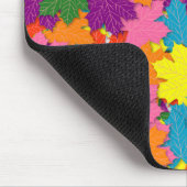 Farbenfrohe Ahorn-Blätter Mousepad (Ecke)