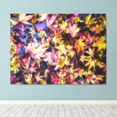 Farbenfrohe Ahornbäume im Wasser Blätter Leinwanddruck (Insitu (Holzboden))