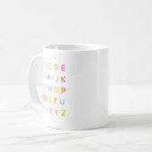 Farbenfrohe Alphabet-Typografie Kaffeetasse (Vorderseite Links)