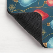 Farbenfrohe, altmodische Weihnachtsbeleuchtung Mousepad (Ecke)