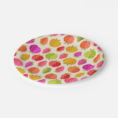 Farbenfrohe Äpfel und Erdbeeren mit Retro-Sternen Pappteller (Schrägansicht)