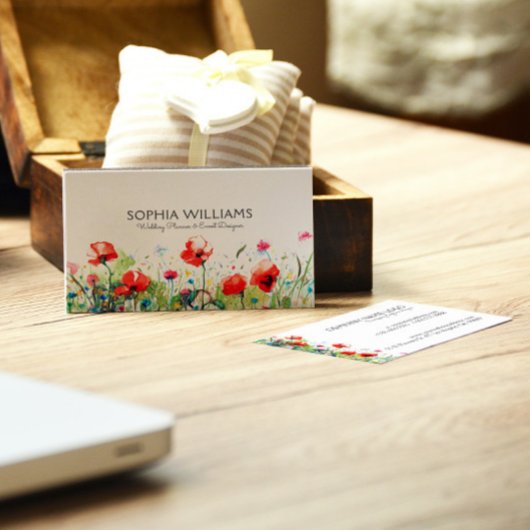 Farbenfrohe Aquarellfarben Blume & Rote Pflaumen Visitenkarte