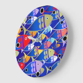 Farbenfrohe Art Deco Fish Design Große Wanduhr (Winkel)