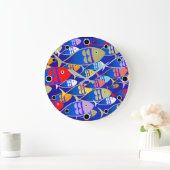 Farbenfrohe Art Deco Fish Design Große Wanduhr (Zuhause)