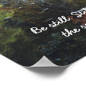 Farbenfrohe Bäume, die auf das ruhige Wasser refle Poster (Ecke)