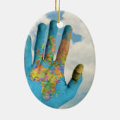 Farbenfrohe bemalte Weltkarte in Handarbeit, Art F Keramikornament (Hinten)