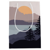 Farbenfrohe Berglandschaft Mittlere Geschenktüte (Vorderseite)