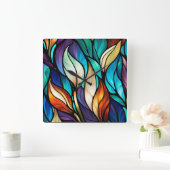 Farbenfrohe Blätter im gestanzten Glass-Look Quadratische Wanduhr (Zuhause)