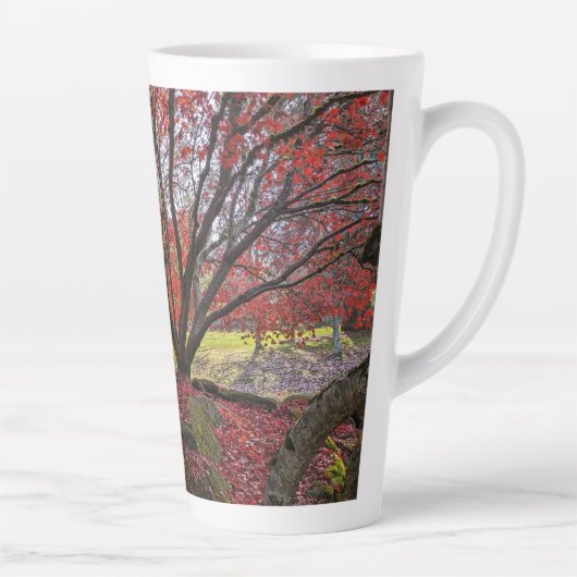 Farbenfrohe Blätter und Bäume im Herbst Landschaft Milchtasse (Rechts)