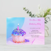 Farbenfrohe blaue Cupcake farbenfroh 30. Geburtsta Einladung (Stehend Vorderseite)