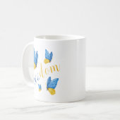 Farbenfrohe blaue Gelbe Schmetterling Kaffeetasse (Vorderseite Links)