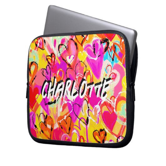 Farbenfrohe Bliss: Gelbe und rosa Graffiti-Herzen Laptopschutzhülle (Vorderseite Links)