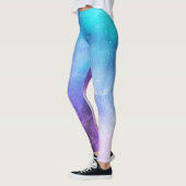 Farbenfrohe Blues und Purples in knarrer Wasserfar Leggings (Links)
