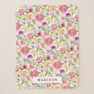 Farbenfrohe blühende Chic-Mint-Blush-Blumenmonogra Sherpadecke