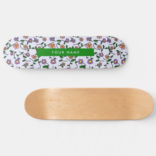 Farbenfrohe Blume, blauer Hintergrund, grün Skateboard (Horizontal)