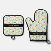 Farbenfrohe Blume, hellgrüner Hintergrund, schwarz Ofenhandschuh & Topflappen-Set (Vorderseite)