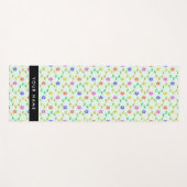 Farbenfrohe Blume, hellgrüner Hintergrund, schwarz Yogamatte (Vorderseite (Horizontal))