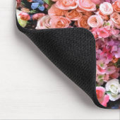 Farbenfrohe Blume im Blumenstrauß Mousepad (Ecke)