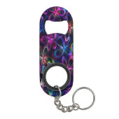 Farbenfrohe Blumenmuster auf dunklem Hintergrund Mini Flaschenöffner (Rückseite)