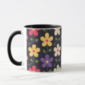 Farbenfrohe Blumenmuster auf dunklem Hintergrund Tasse (Links)