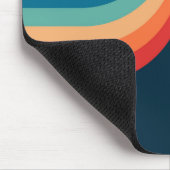 Farbenfrohe Bögen im Retro-Stil  Mousepad (Ecke)