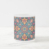 Farbenfrohe Boho floral Muster Elegant Symmetry Mattglastasse (Mittel)