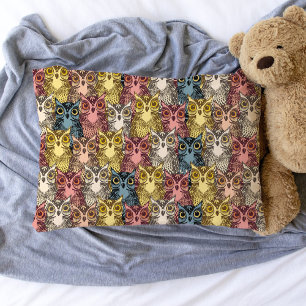 Farbenfrohe Boho Woodland Owl Muster Kissenbezug
