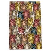 Farbenfrohe Boho Woodland Owl Muster Mittlere Geschenktüte (Vorderseite)