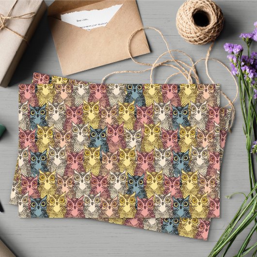 Farbenfrohe Boho Woodland Owl Muster Seidenpapier