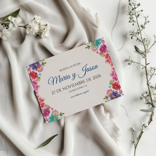 Farbenfrohe botanische Fiesta Spanische Hochzeit Save The Date