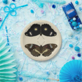 Farbenfrohe Butterfly-Medley auf Creme Background Pappteller (Party)